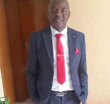 Maroon Sikazwe, 29 years old, Kasama, Zambia